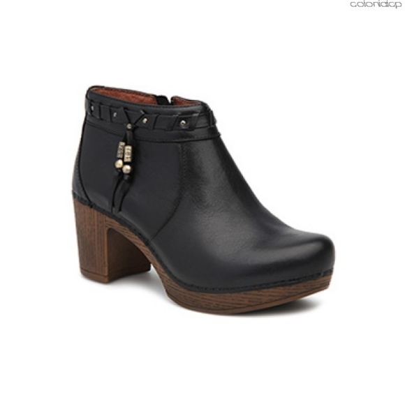 Dansko Shoes - Dansko black leather booties